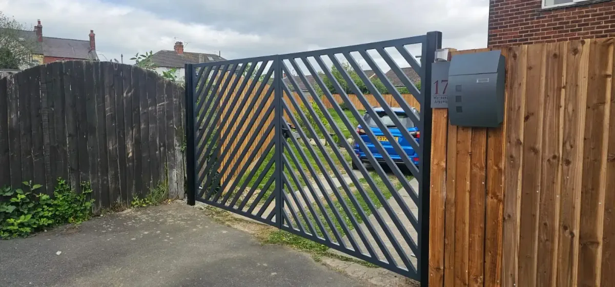 Bespoke steel driveway gates Nottingham — fabricated by Alchemist Fabrications