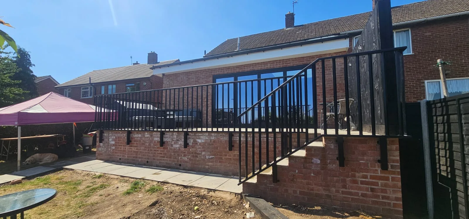 Powder Coated Steel Balustrade & Steps – Mansfield